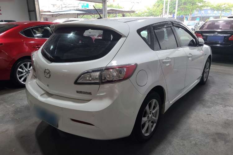 Used Mazda 3 2012 Hatchback 2.0L Automatic Luxury Model Rear Right 45 Deg