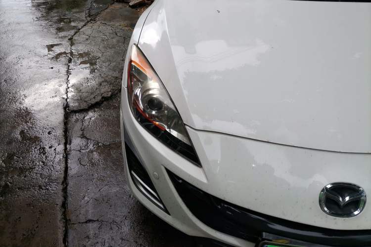 Used Mazda 3 2012 Hatchback 1.6L Automatic Elite Model Right Front Headlight