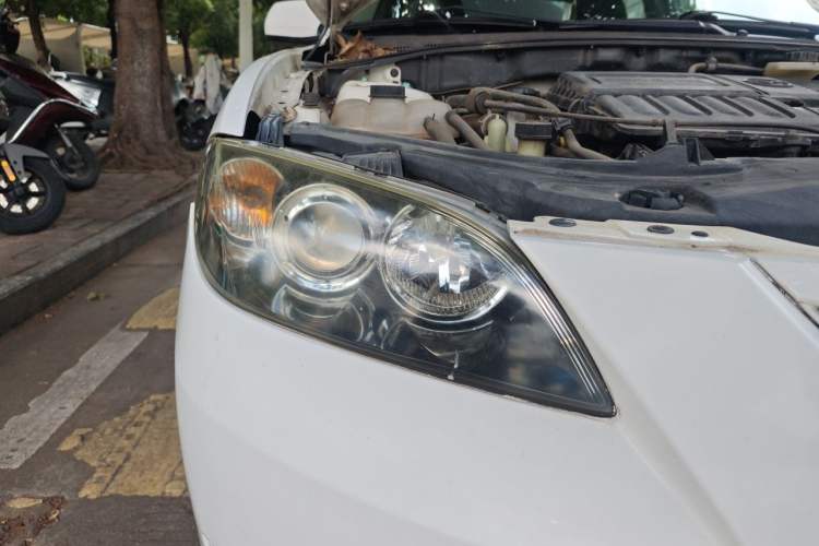 Used Mazda 3 2012 1.6L Automatic Classic Standard Edition Right Front Headlight