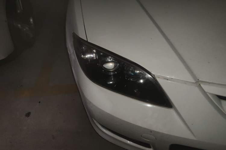 Used Mazda 3 2012 1.6L Manual Classic Standard Edition Right Front Headlight