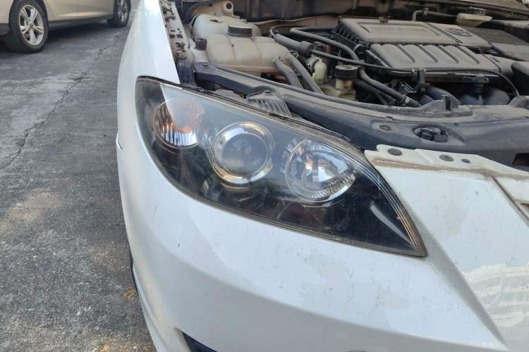 Used Mazda 3 2012 1.6L Automatic Classic Standard Edition Right Front Headlight
