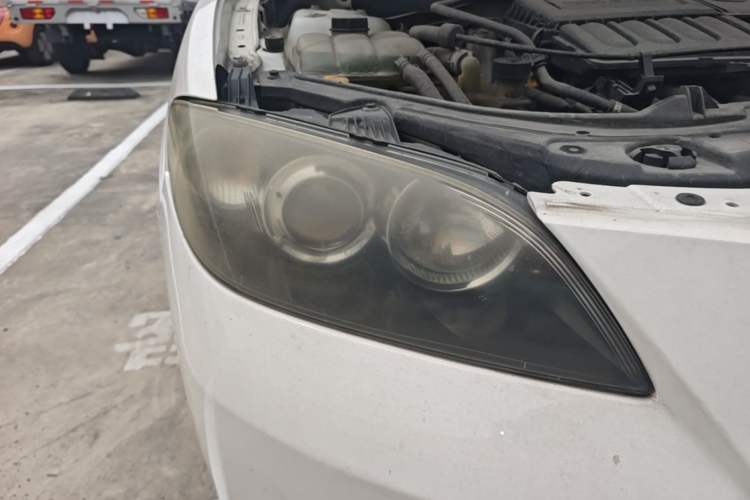 Used Mazda 3 2012 1.6L Automatic Classic Special Offer Right Front Headlight
