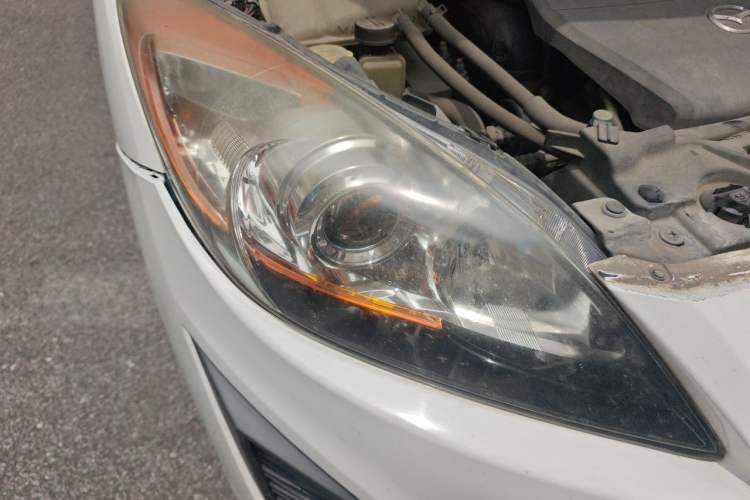 Used Mazda 3 2012 Hatchback 2.0L Manual Sport Model Right Front Headlight