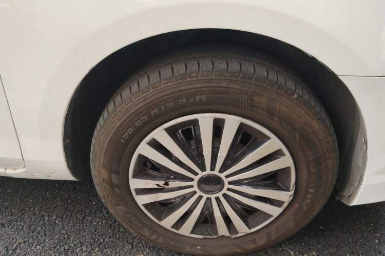 Used Mazda 3 2012 1.6L Manual Classic Special Offer Right Front Wheel Hub