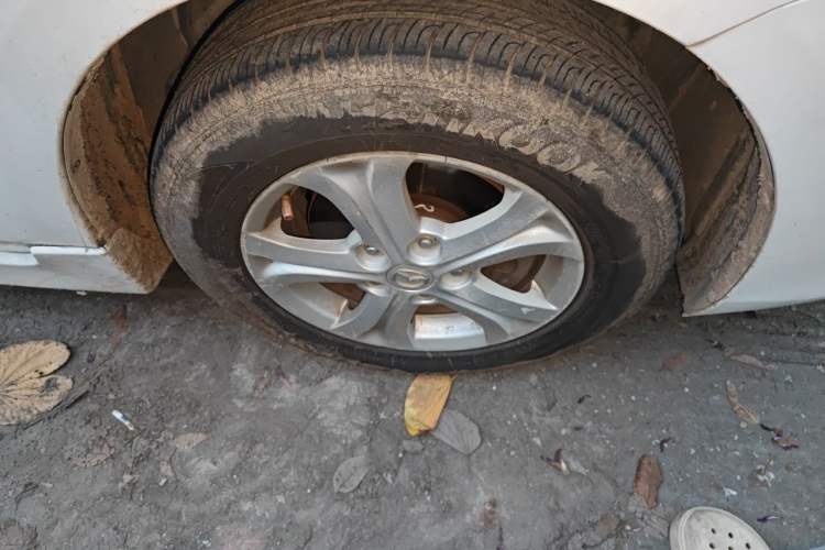 Used Mazda 3 2012 Hatchback 1.6L Automatic Elite Model Right Front Wheel Hub