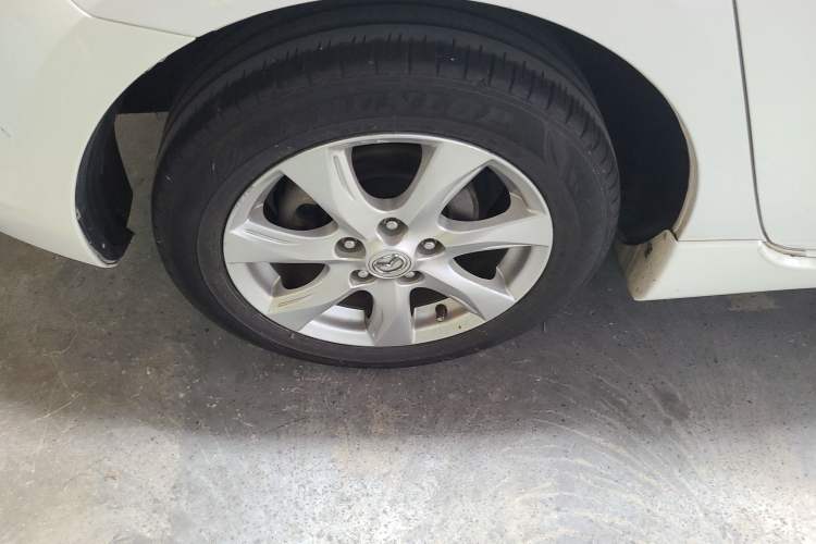 Used Mazda 3 2012 Hatchback 2.0L Automatic Luxury Model Right Rear Wheel Hub