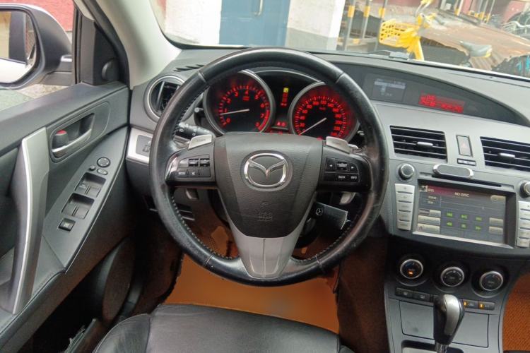Used Mazda 3 2012 Hatchback 2.0L Automatic Luxury Model Steering Wheel