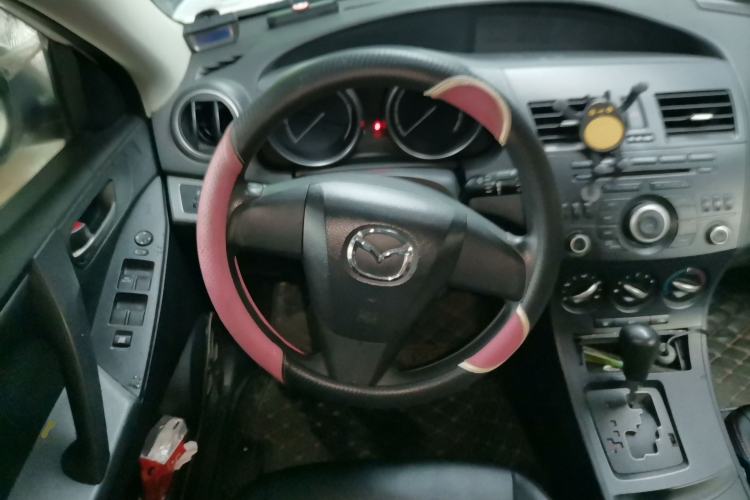 Used Mazda 3 2012 Hatchback 1.6L Automatic Elite Model Steering Wheel