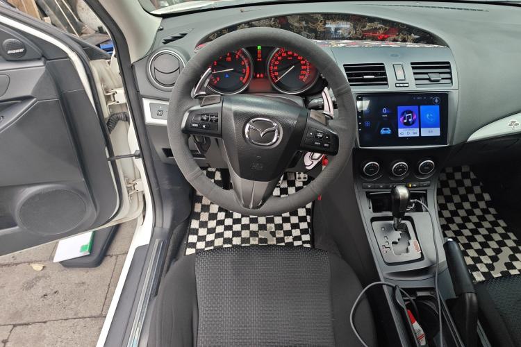 Used Mazda 3 2012 Hatchback 2.0L Automatic Luxury Model Steering Wheel