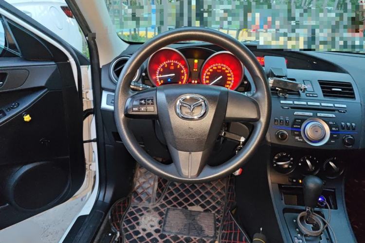 Used Mazda 3 2012 Hatchback 1.6L Automatic Elite Model Steering Wheel