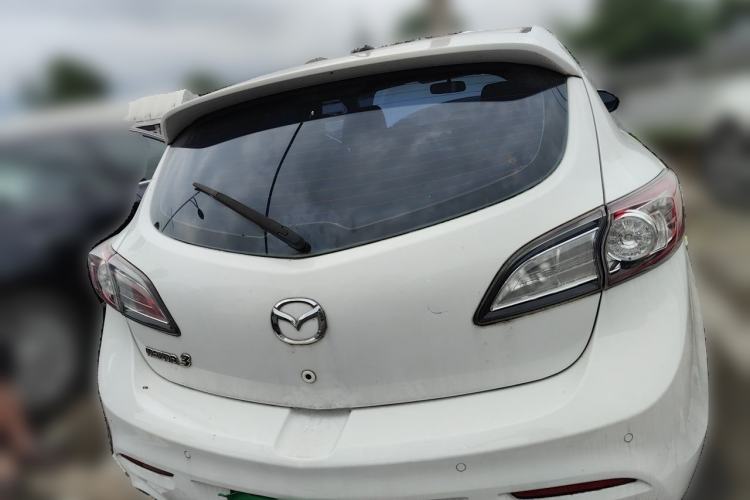 Used Mazda 3 2012 Hatchback 2.0L Automatic Luxury Model Trunk
