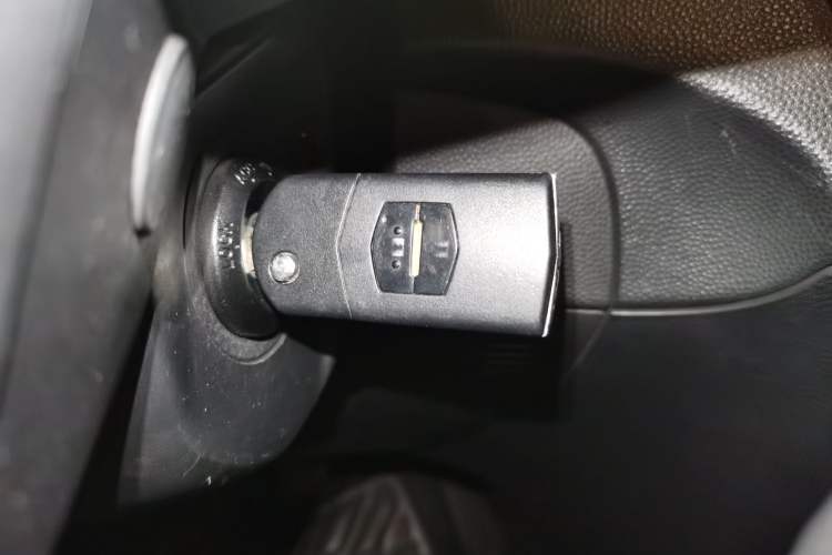 Used Mazda 3 2012 Hatchback 1.6L Manual Comfort Model Vehicle Key
