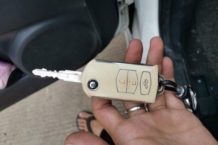 Used Mazda 3 2012 Hatchback 1.6L Automatic Elite Model Vehicle Key