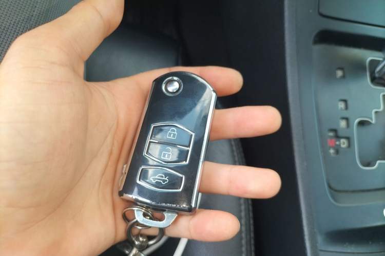 Used Mazda 3 2012 Hatchback 2.0L Automatic Luxury Model Vehicle Key
