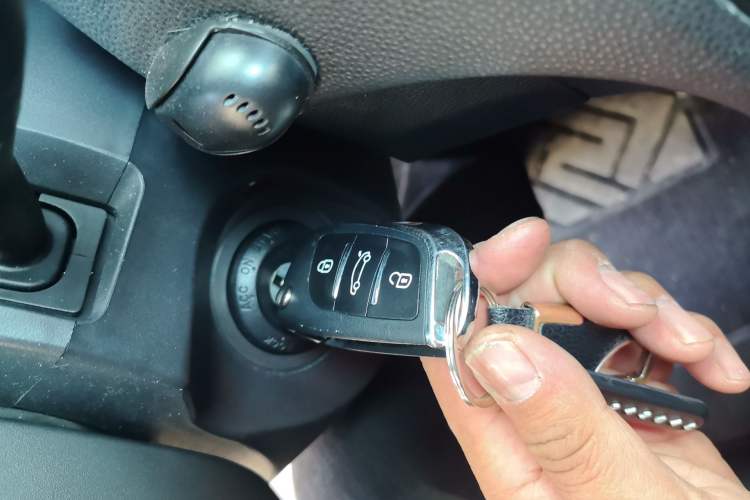 Used Mazda 3 2012 Hatchback 1.6L Automatic Elite Model Vehicle Key