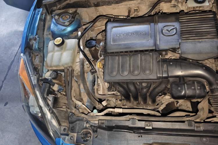 Used Mazda 3 2013 Hatchback 1.6L Automatic Elite Model Engine Bay Right