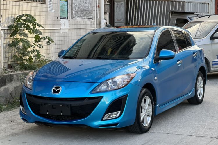 Used Mazda 3 2013 Hatchback 1.6L Automatic Elite Model Exterior 1