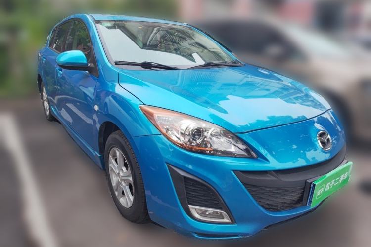Used Mazda 3 2013 Hatchback 1.6L Automatic Elite Model Front Right 45 Deg