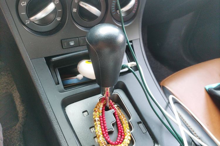 Used Mazda 3 2013 Hatchback 1.6L Automatic Elite Model Gear Lever