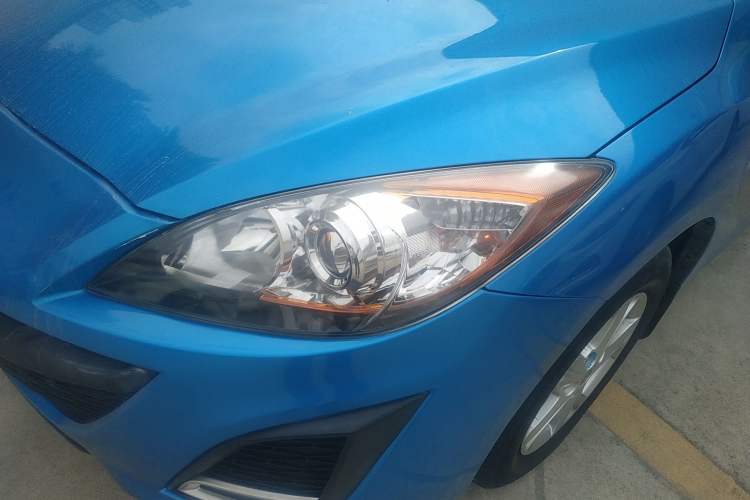 Used Mazda 3 2013 Sedan 1.6L Manual Elite Model Left Front Headlight