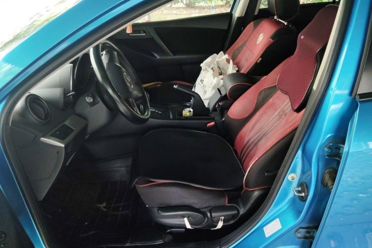 Used Mazda 3 2013 Hatchback 1.6L Automatic Elite Model Left Front Seat