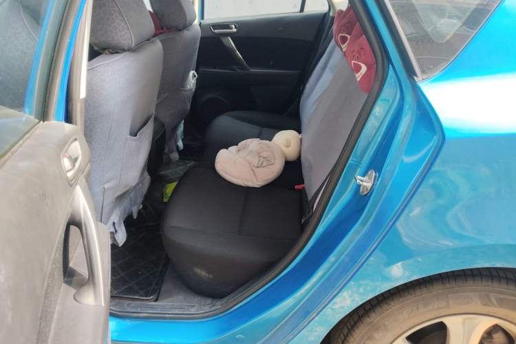 Used Mazda 3 2013 Hatchback 1.6L Automatic Elite Model Left Rear Seat