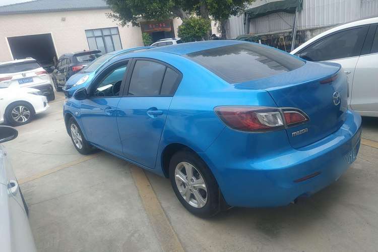 Used Mazda 3 2013 Sedan 1.6L Manual Elite Model Left Side