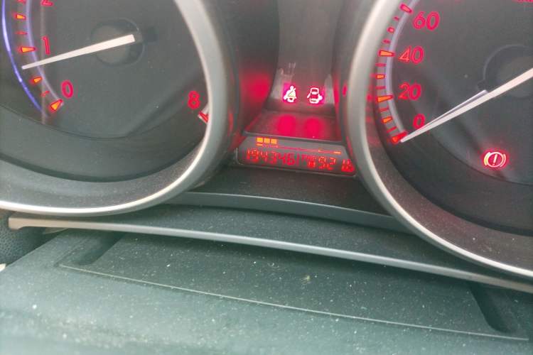 Used Mazda 3 2013 Hatchback 1.6L Automatic Elite Model Odometer Close Up