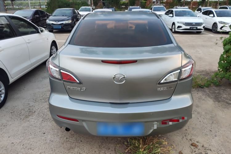 Used Mazda 3 2013 Sedan 1.6L Manual Elite Model Exterior 4