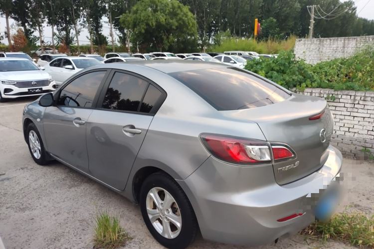 Used Mazda 3 2013 Sedan 1.6L Manual Elite Model Exterior 5