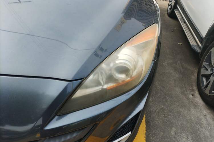 Used Mazda 3 2013 Hatchback 1.6L Automatic Elite Model Left Front Headlight
