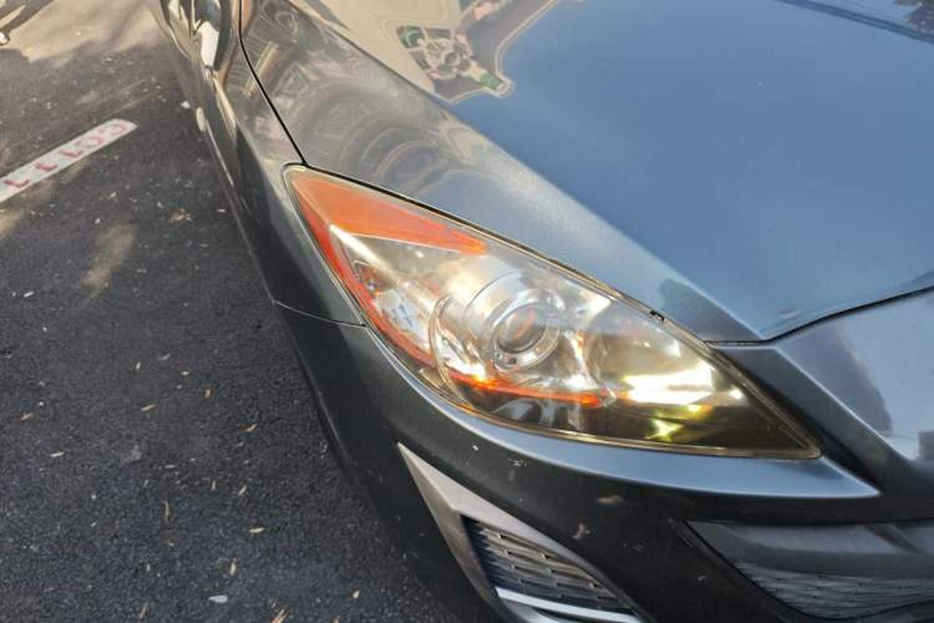 Used Mazda 3 2013 Hatchback 1.6L Automatic Elite Model Right Front Headlight