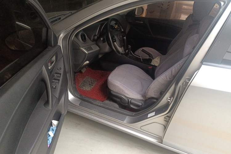 Used Mazda 3 2013 Sedan 1.6L Automatic Elite Model Driver Seat
