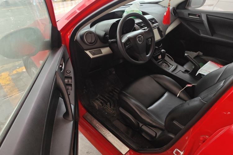 Used Mazda 3 2013 Hatchback 1.6L Automatic Elite Model Driver Seat