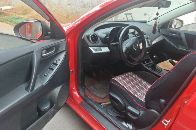 Used Mazda 3 2013 Sedan 1.6L Manual Elite Model Driver Seat