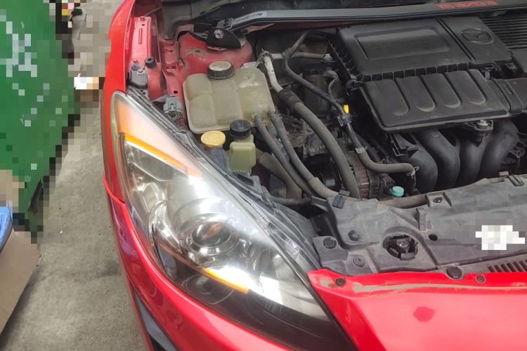 Used Mazda 3 2013 Hatchback 1.6L Automatic Elite Model Engine Bay Right