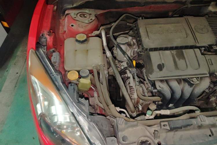 Used Mazda 3 2013 Sedan 1.6L Automatic Elite Model Engine Bay Right