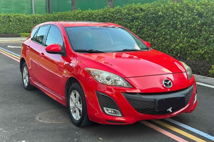 Used Mazda 3 2013 Hatchback 1.6L Automatic Elite Model Exterior 6