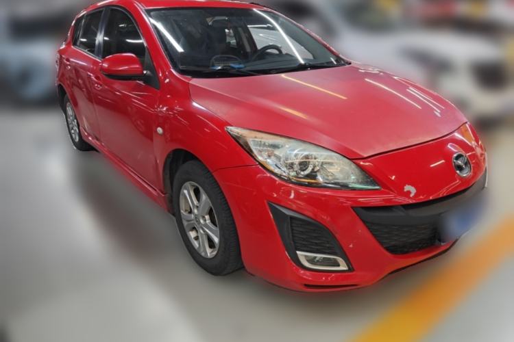 Used Mazda 3 2013 Hatchback 1.6L Automatic Elite Model Front Right 45 Deg