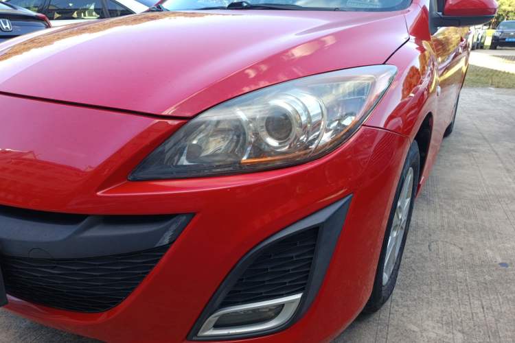 Used Mazda 3 2013 Hatchback 1.6L Automatic Elite Model Left Front Headlight