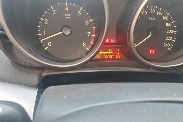 Used Mazda 3 2013 Sedan 1.6L Manual Elite Model Odometer Close Up