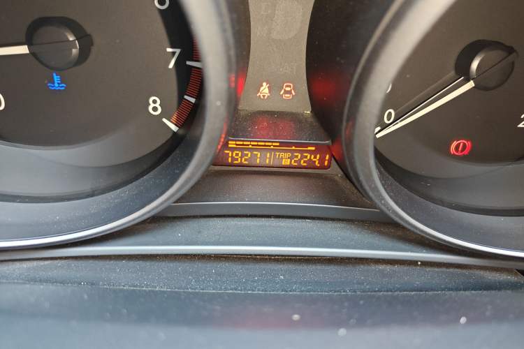 Used Mazda 3 2013 Sedan 1.6L Automatic Elite Model Odometer Close Up