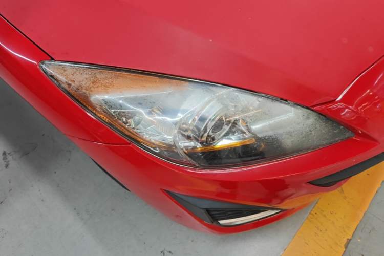 Used Mazda 3 2013 Hatchback 1.6L Automatic Elite Model Right Front Headlight