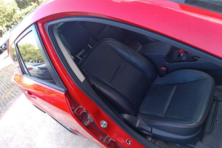 Used Mazda 3 2013 Hatchback 1.6L Automatic Elite Model Right Front Seat