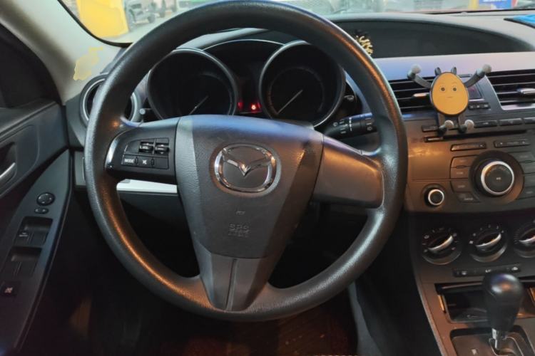 Used Mazda 3 2013 Hatchback 1.6L Automatic Elite Model Steering Wheel