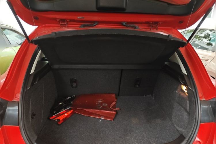 Used Mazda 3 2013 Hatchback 1.6L Automatic Elite Model Trunk