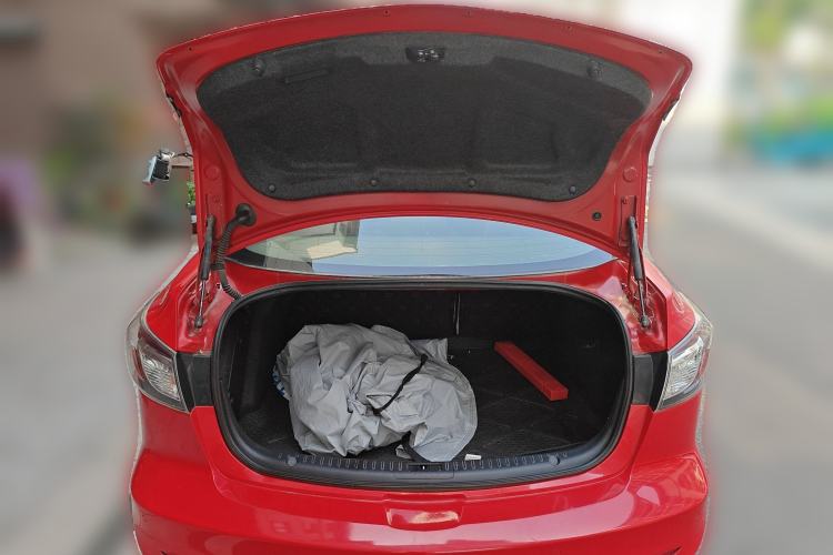 Used Mazda 3 2013 Sedan 1.6L Automatic Elite Model Trunk