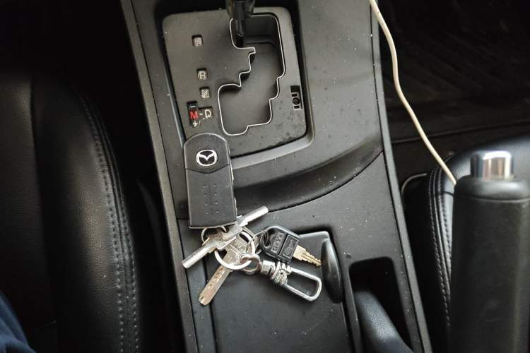 Used Mazda 3 2013 Hatchback 1.6L Automatic Elite Model Vehicle Key