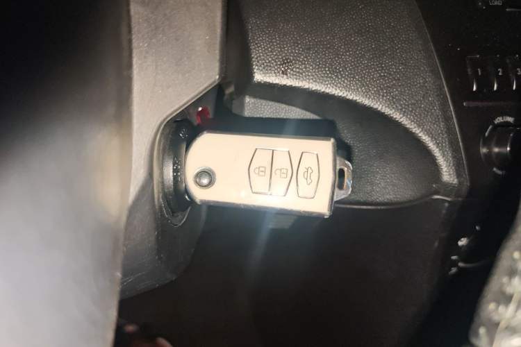 Used Mazda 3 2013 Sedan 1.6L Automatic Elite Model Vehicle Key