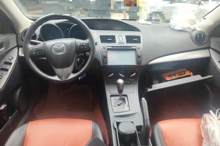 Used Mazda 3 2013 Sedan 1.6L Automatic Elite Model Center Console